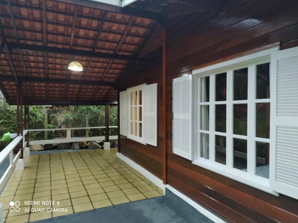 Villa Casa do Aconchego  Ubatuba Esterno foto